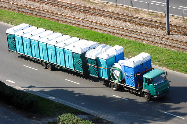 Porta potty delivery and setup in Mountainair, NM